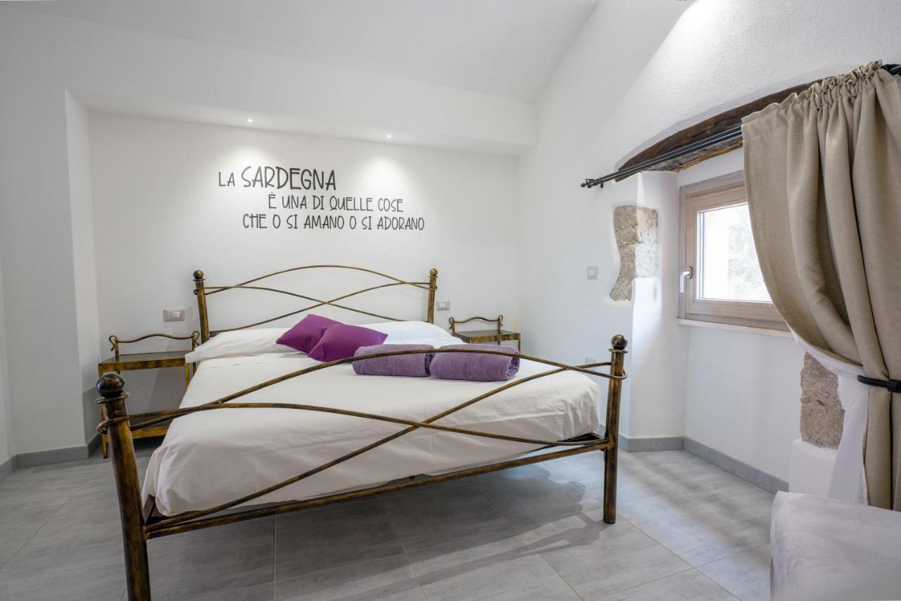 Casa Mirto Hotel Bosa Bagian luar foto