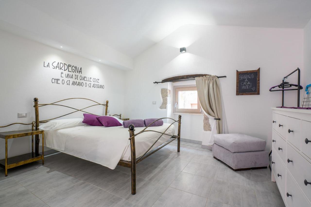 Casa Mirto Hotel Bosa Bagian luar foto