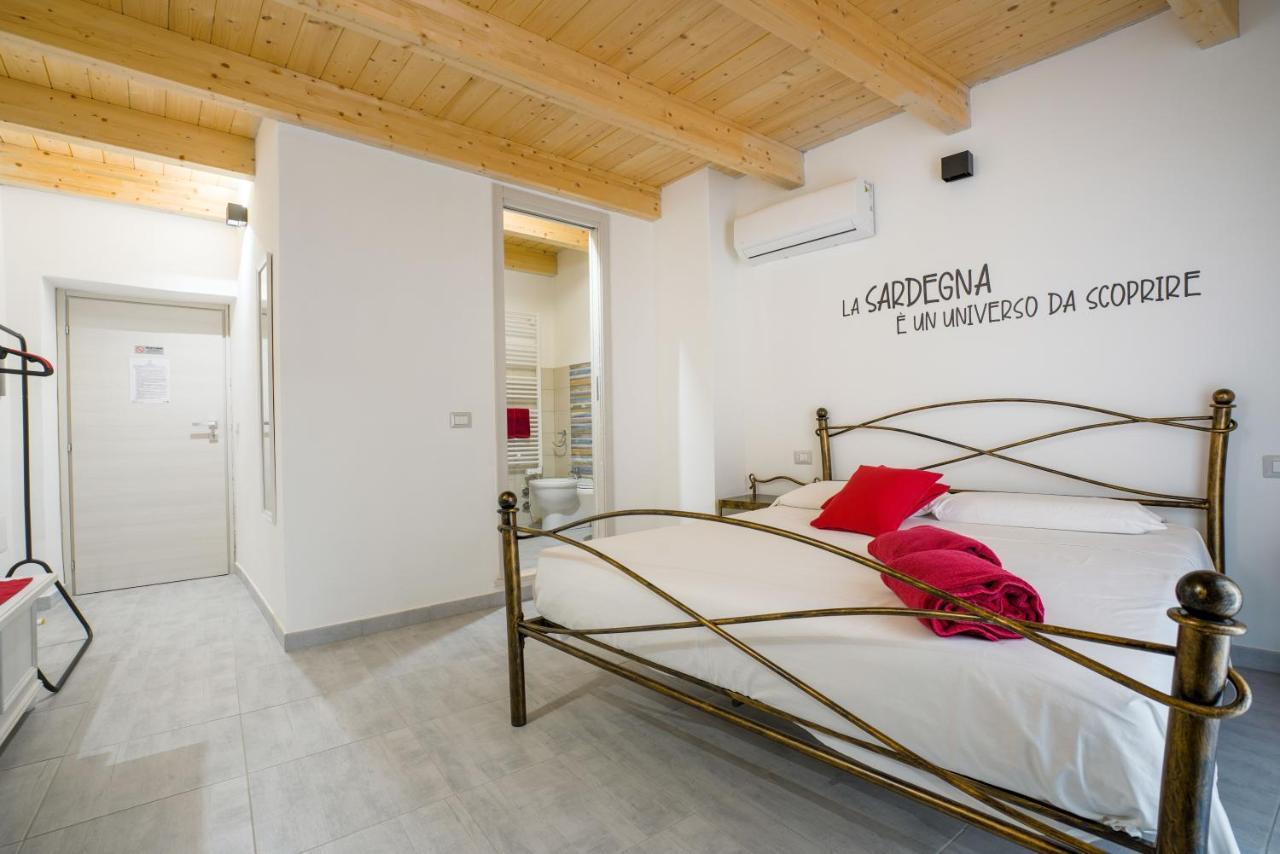 Casa Mirto Hotel Bosa Bagian luar foto