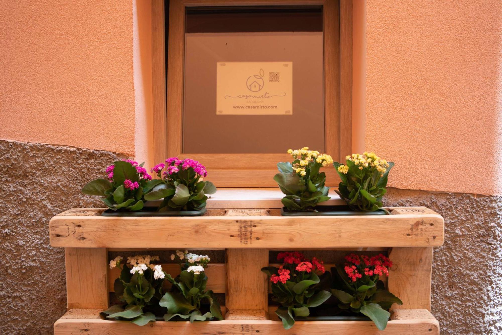 Casa Mirto Hotel Bosa Bagian luar foto